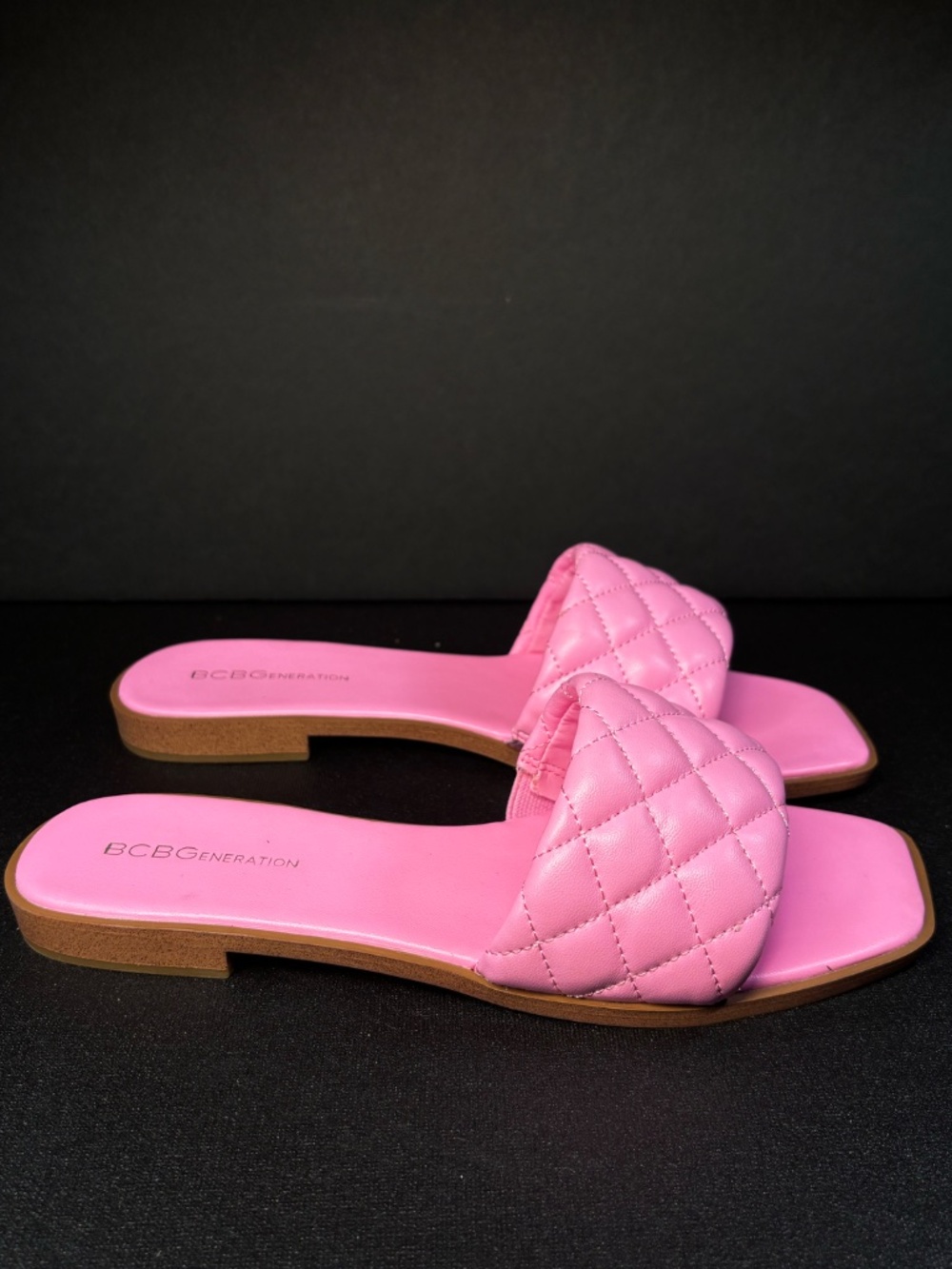 BCBGeneration Pink Quilted Slide Sandals Women’s Size 9 - Picture 8 of 13